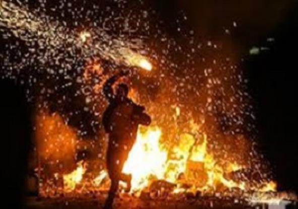 پلیس با هنجارشکنان چهارشنبه سوری با قاطعیت برخورد می کند