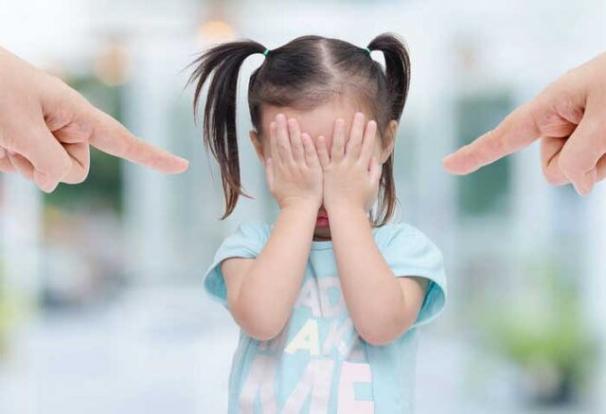 جدی و با محبت به کودک خود «نه» بگویید