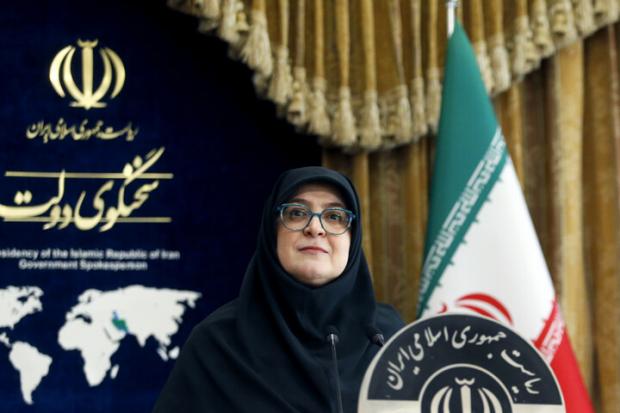 سخنگوی دولت با تاکید بر اینکه تنها با پنج درصد صرفه‌جویی در میزان مصرف، امکان تامین برق پایدار برای تمامی بخش‌ها فراهم می‌شود، گفت: رویکرد دولت به حداقل رساندن محدودیت‌های انرژی در مناطق گرمسیر، به‌ویژه مناطق آسیب‌دیده از جنگ است و با بهبود شرایط و کاهش تقاضا، تخصیص برق به این مناطق در اولویت قرار خواهد گرفت.