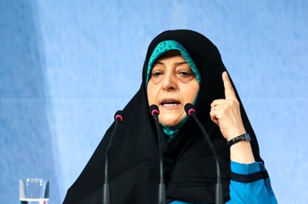در حوزه زنان نباید وارد دور برگردان شد 