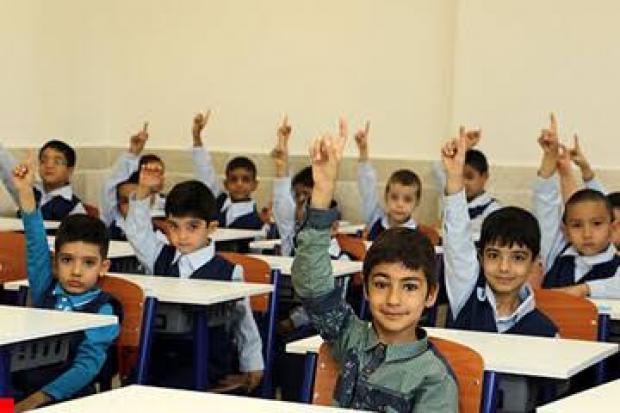 آغاز سال تحصیلی جدید با حضور ۷۰۴ هزار دانش آموز در مدارس آذربایجان غربی